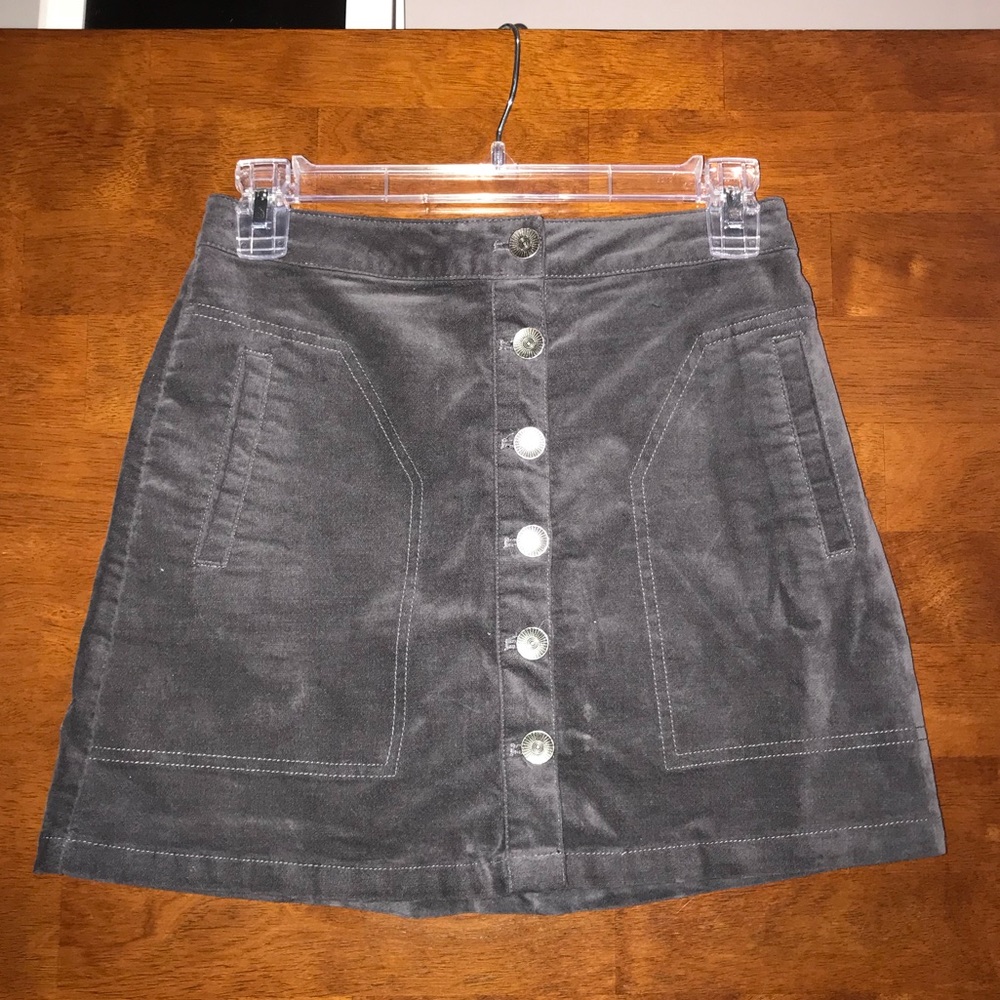 Forever 21 button down skirt